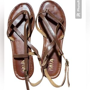 MIA brown strappy sandals